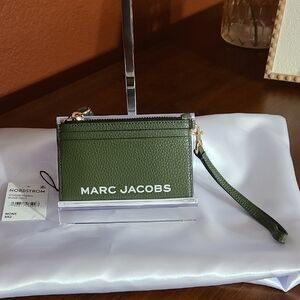 Marc Jacobs Card Holder Wristlet NWOT